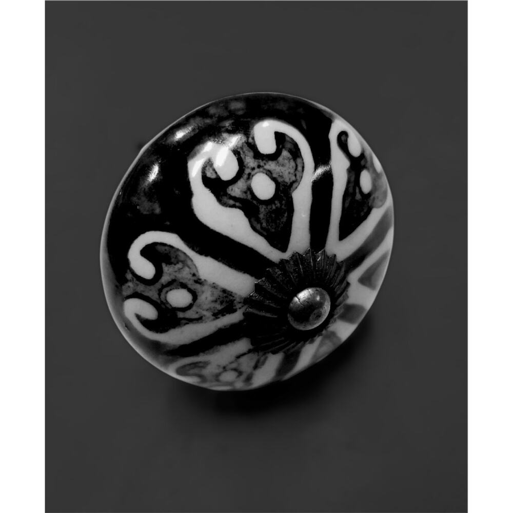 Ceramic Drawer/Cabinet‎ Pull Floral Design Round Black & White